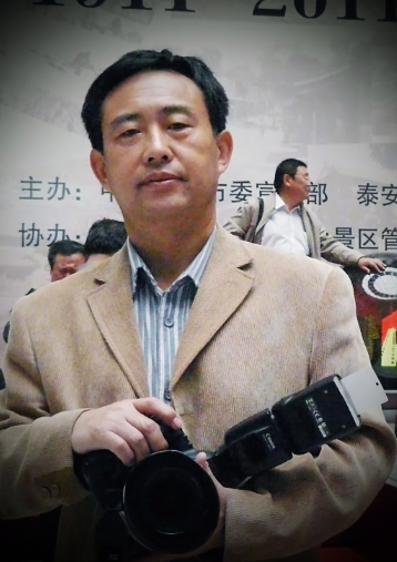 李明.png